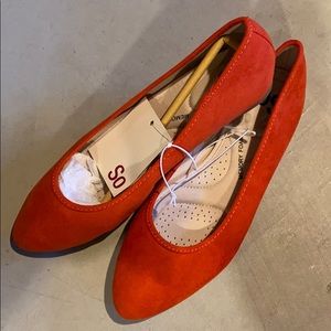 New orange flats w memory foam